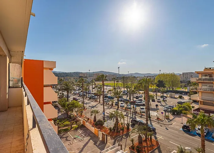 Le Grand Large-4 By Interhome Апартаменты