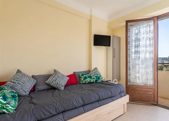 Апартаменты Le Grand Large-4 By Interhome