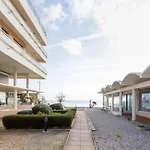 Appartement Le Grand Large-4 By Interhome Le Lavandou