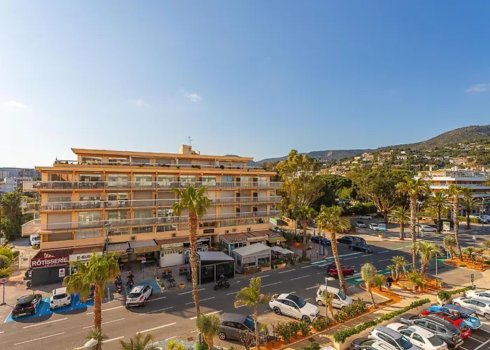 Le Grand Large-4 By Interhome *